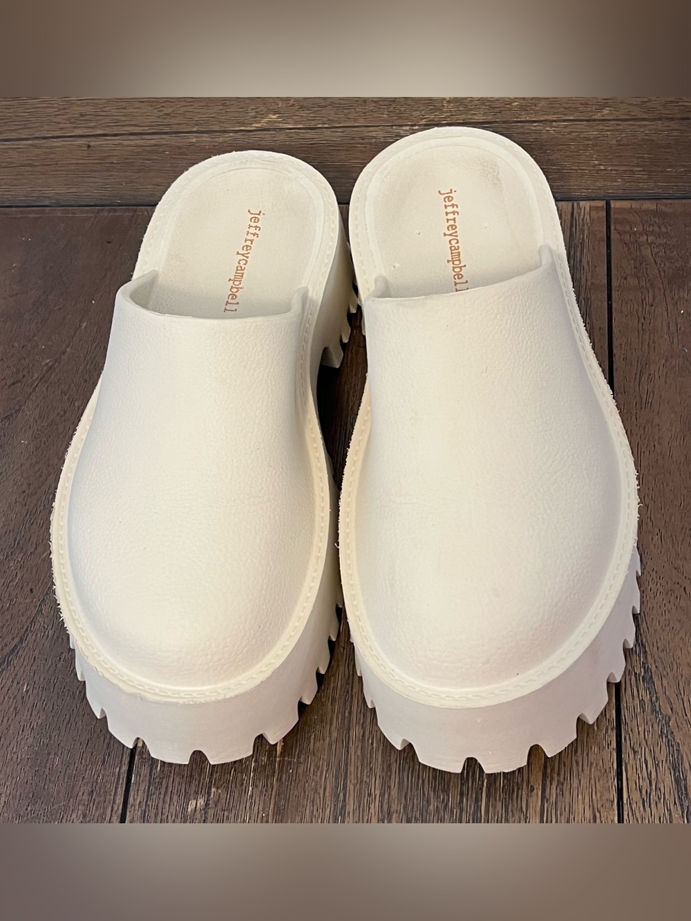 Jeffrey Campbell White Clogge Mule Lug Sole Womens 7 - Picture 5 of 9